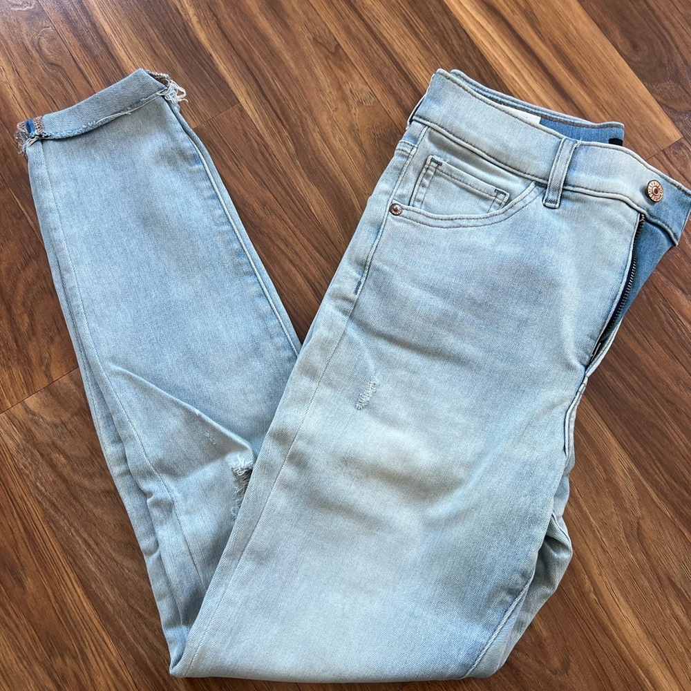 Express Light Wash Women's Skinny Jeans